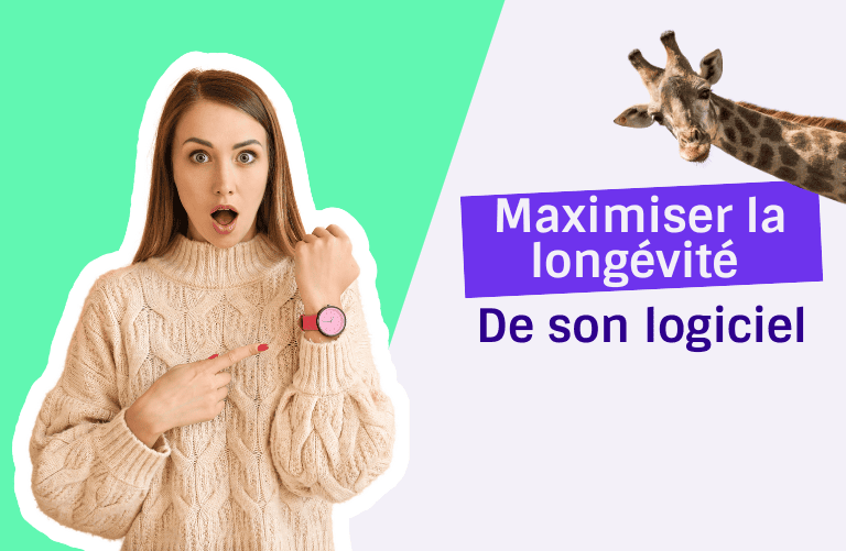 femme qui pointe une montre avec son doigt
